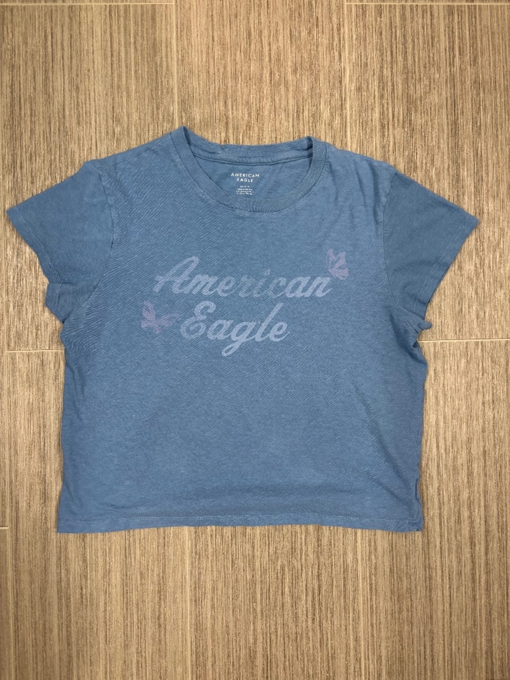 American Eagle blue T shirt